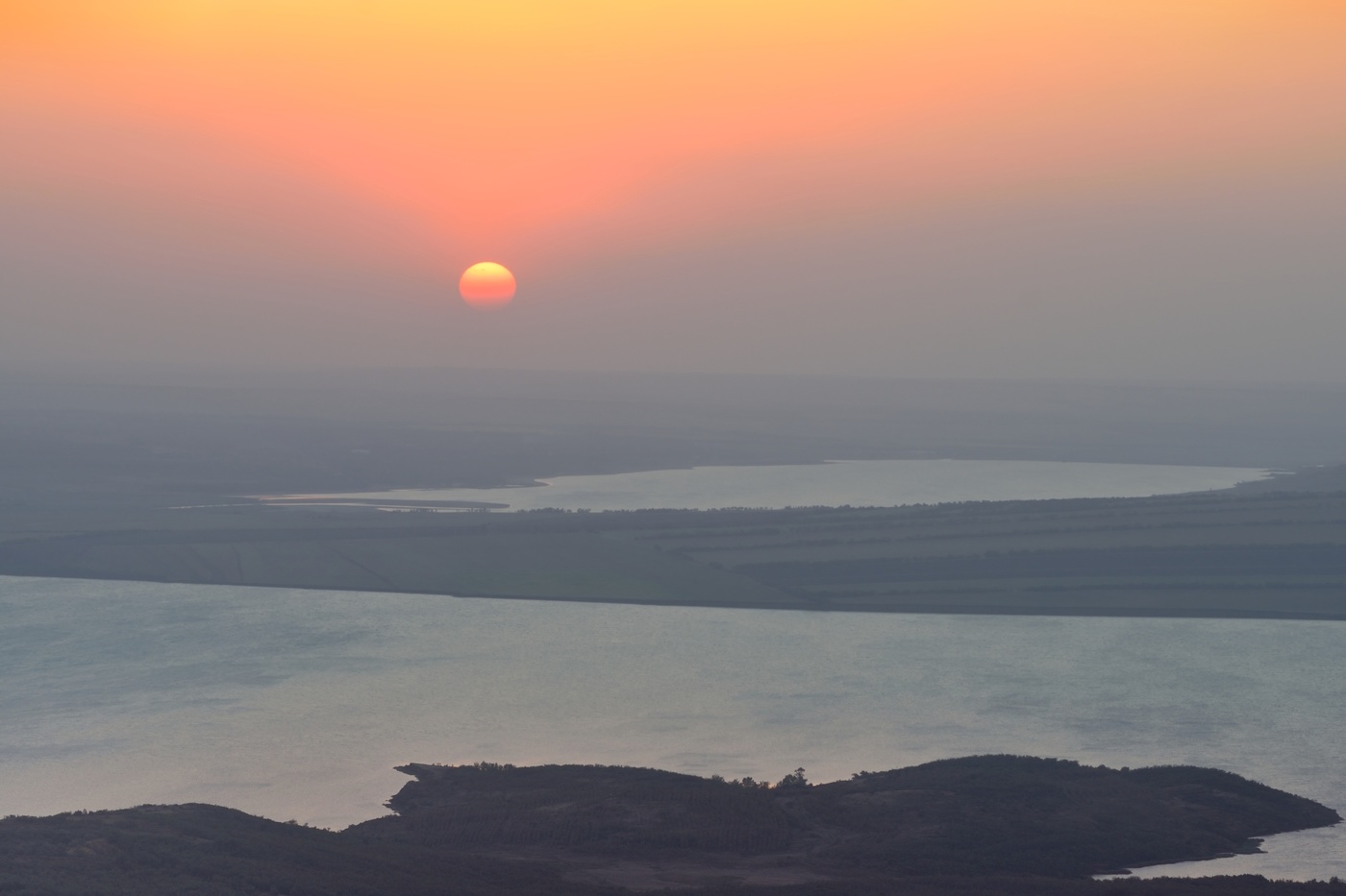 Уходило солнце