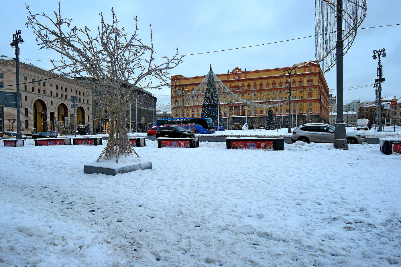 Лубянская площадь