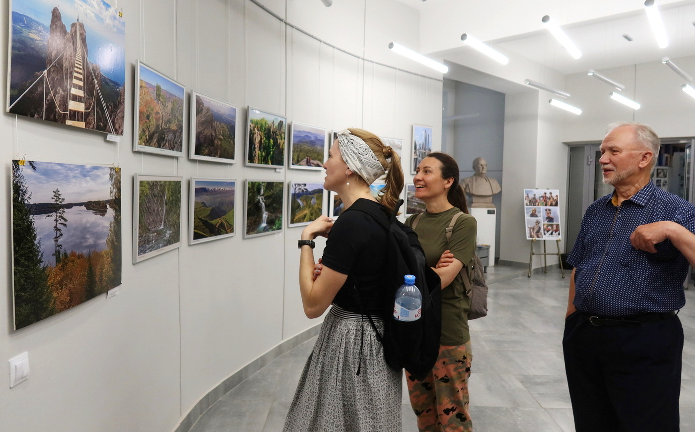 На выставке