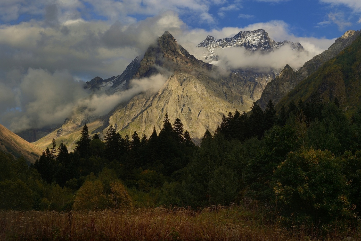 Вечер в горах