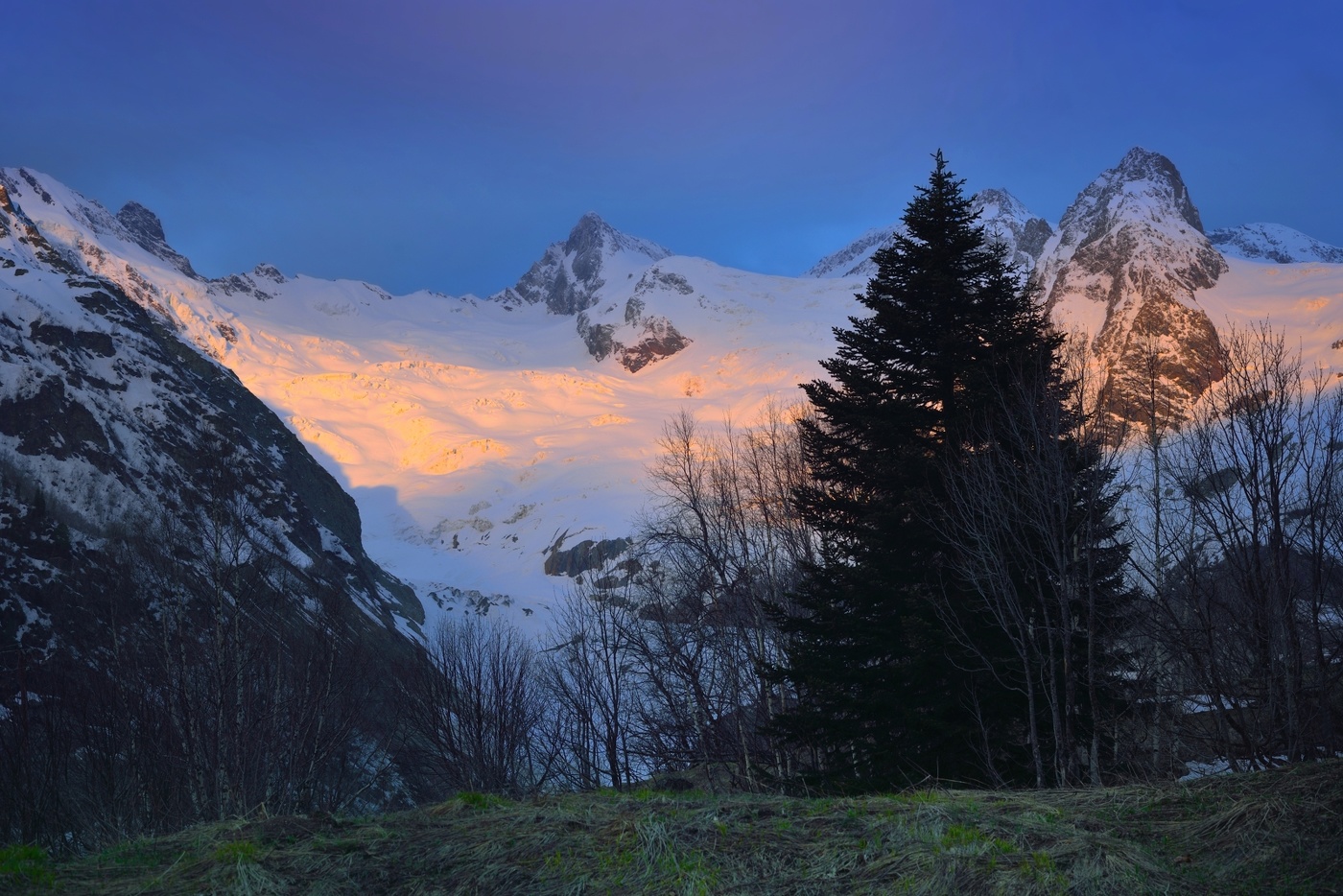 Рассвет в горах