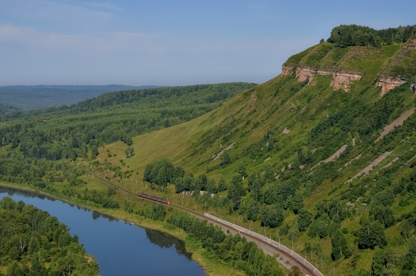 Катунские утёсы в июле