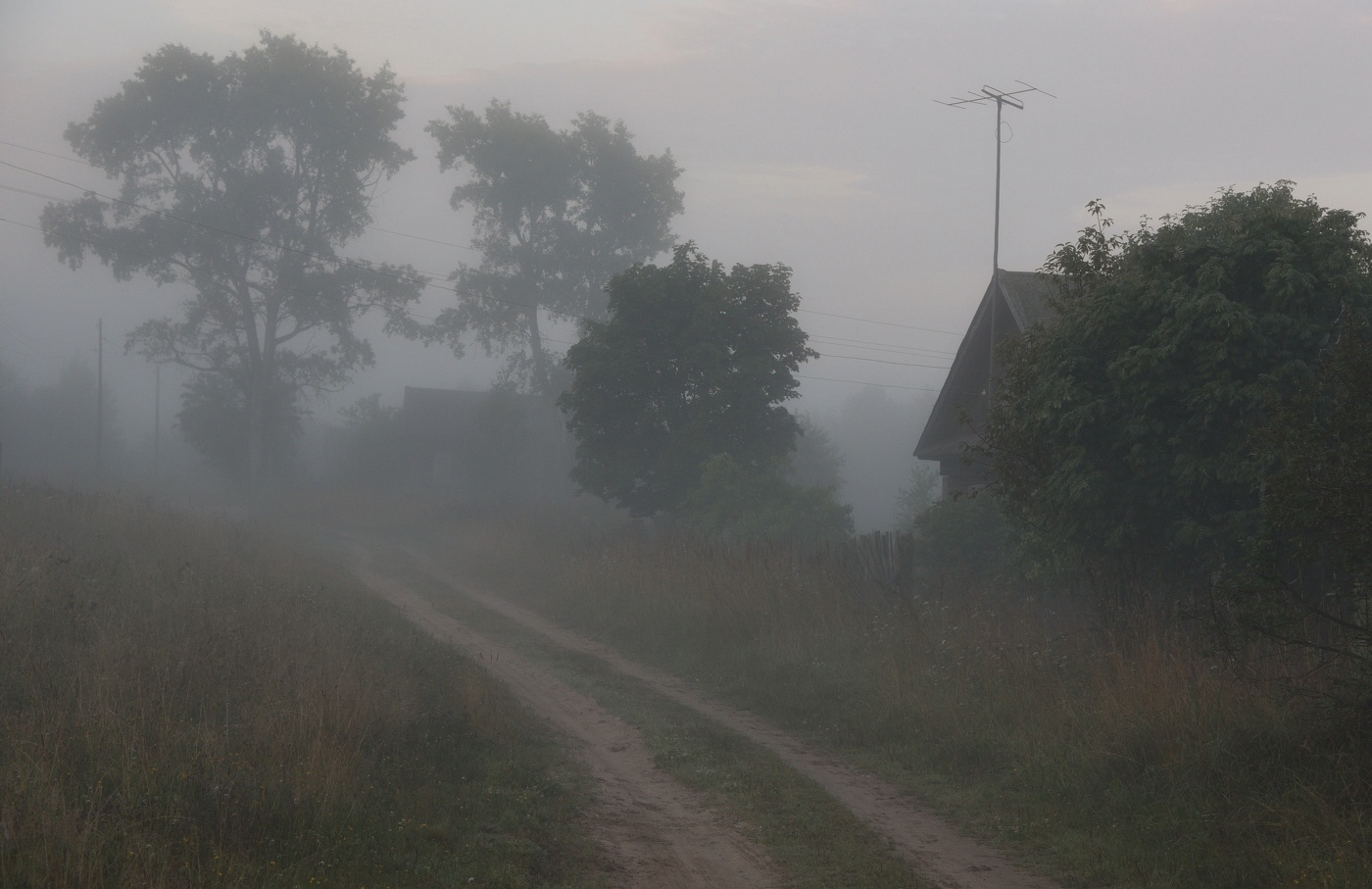 "Деревенька моя - деревянная, дальняя ..."