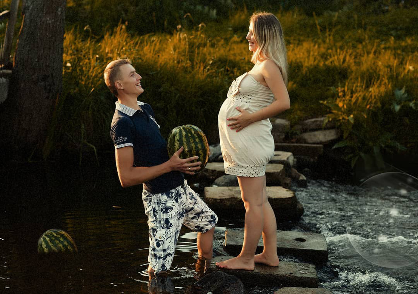 " Самый ценный в мире груз - это в пузе карапуз ! "