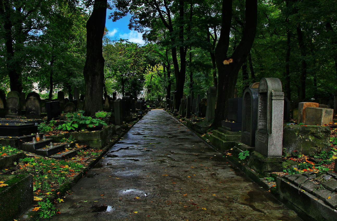 Старое кладбище