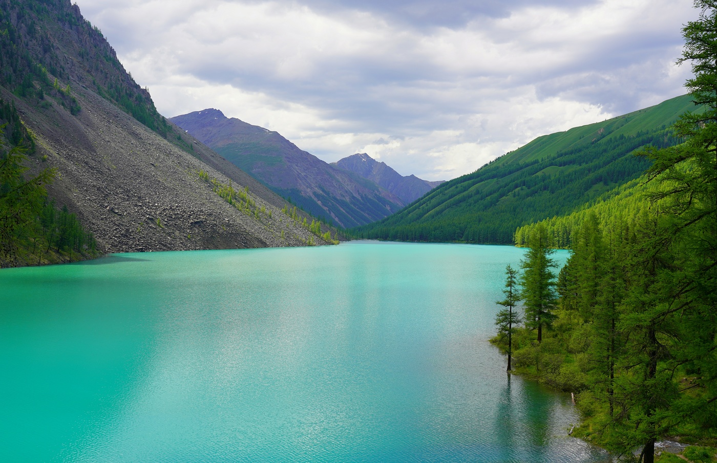 Бирюзовая гладь