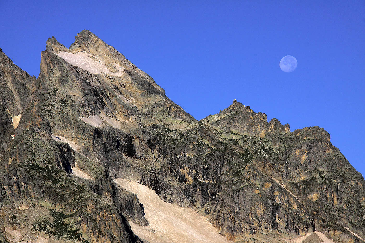 Лунное утро