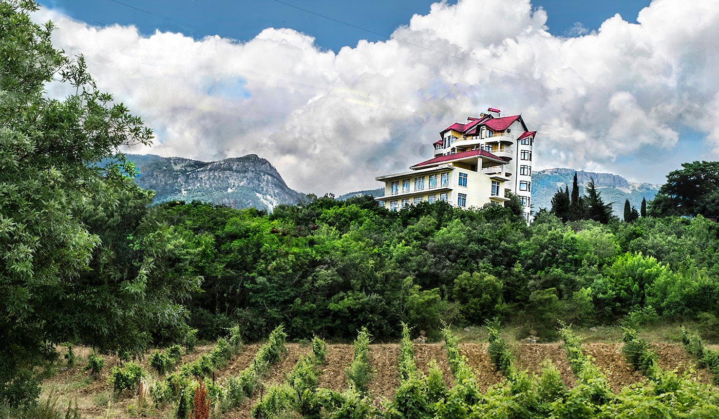 Заоблачный коттедж