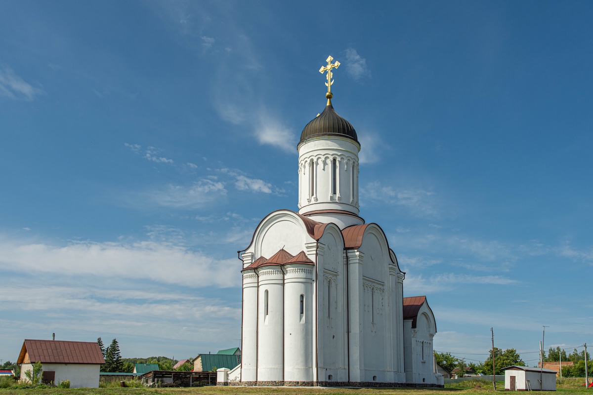 Сельский храм