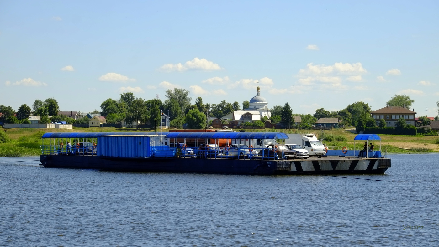 На переправе.