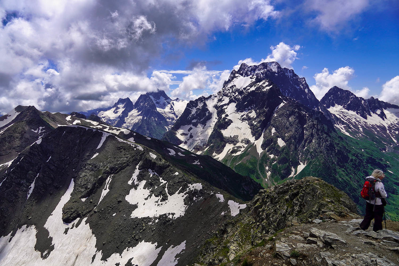 Домбай-Ульген