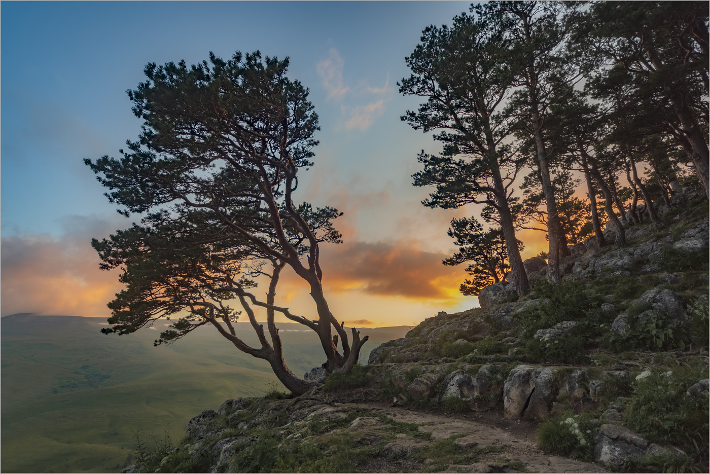 Вечер в горах