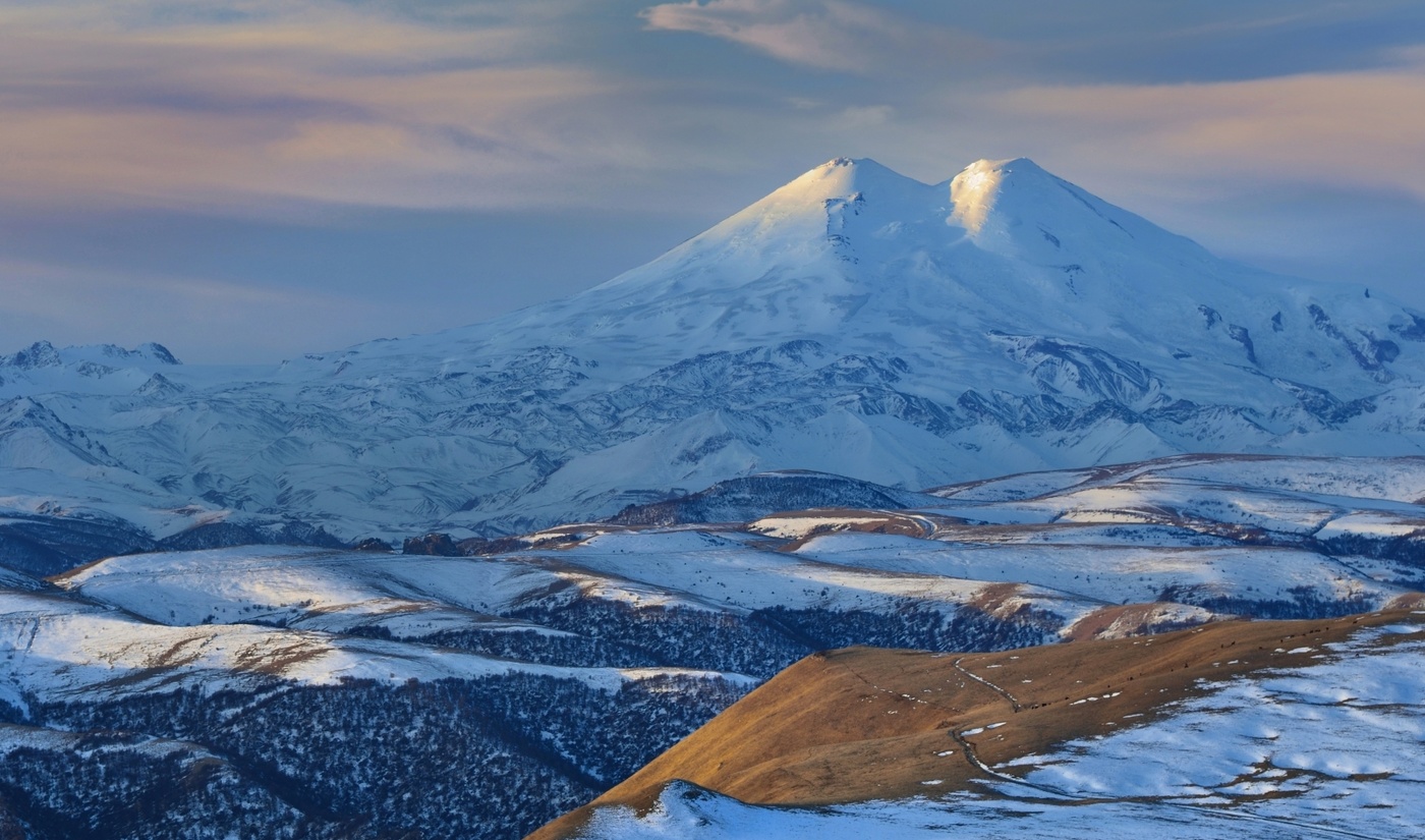 Рассвет в горах Кавказа