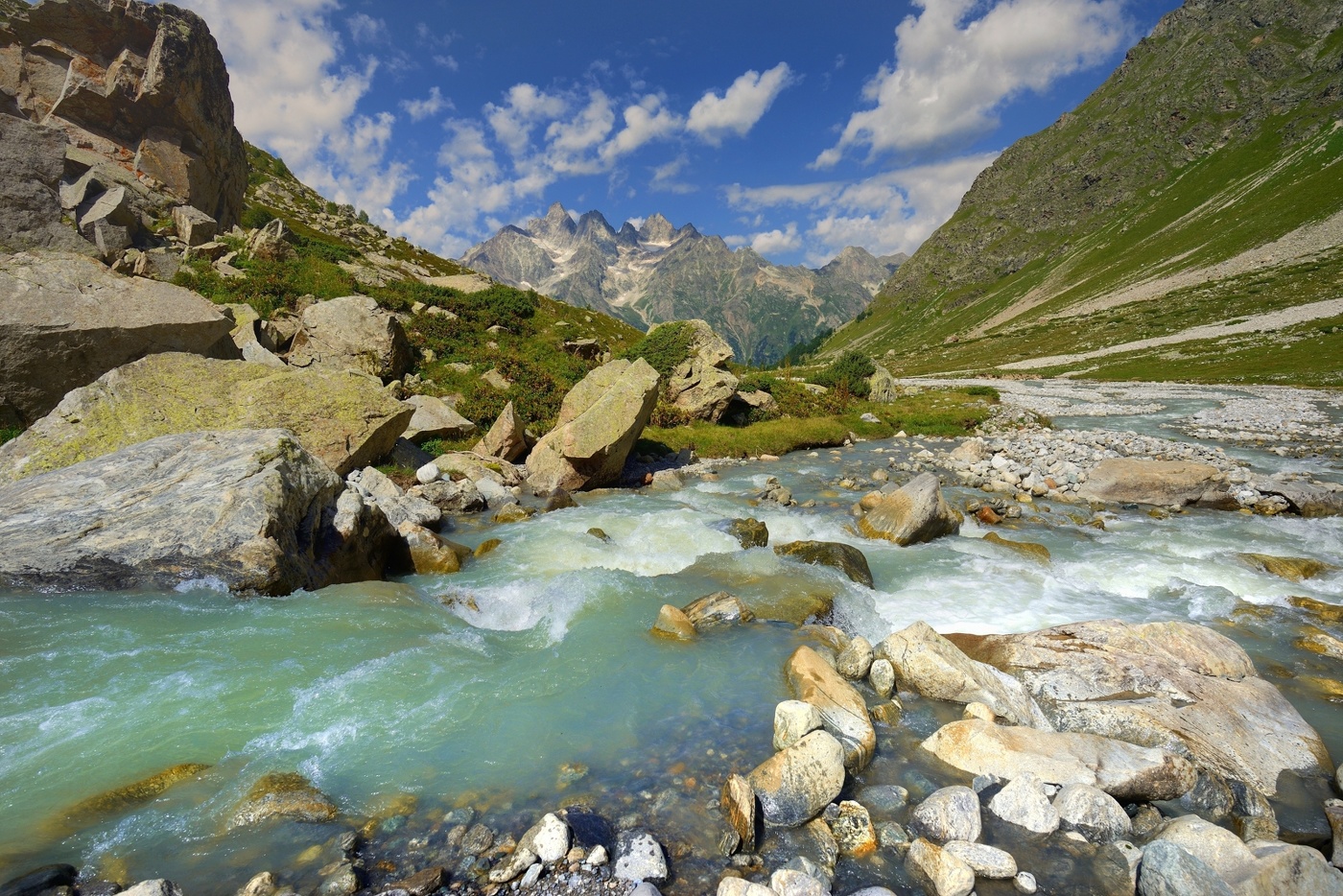 Кавказские горы