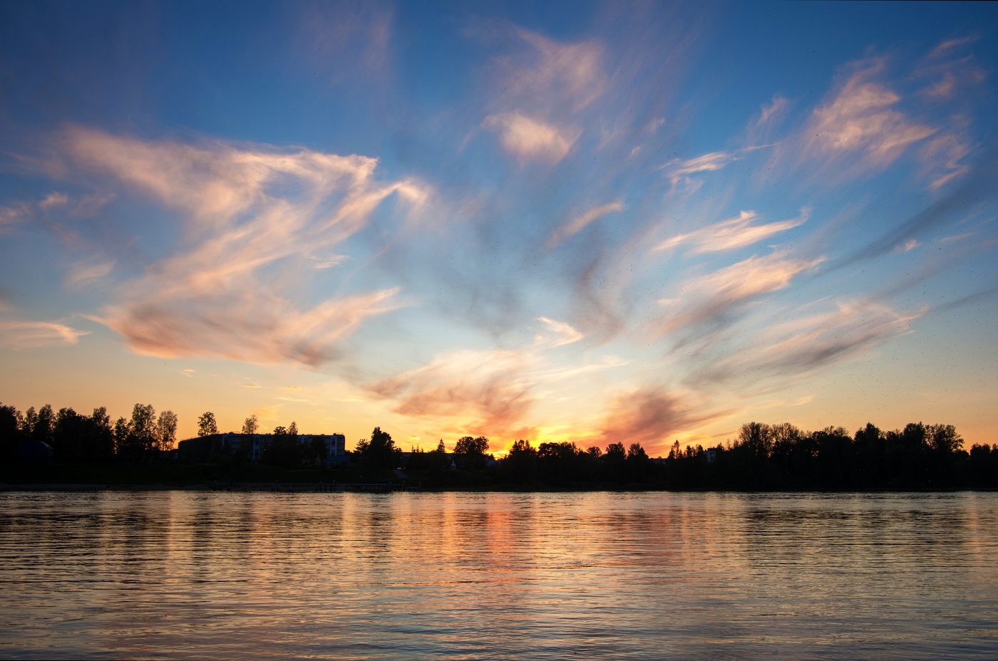 Закат на р. Нева