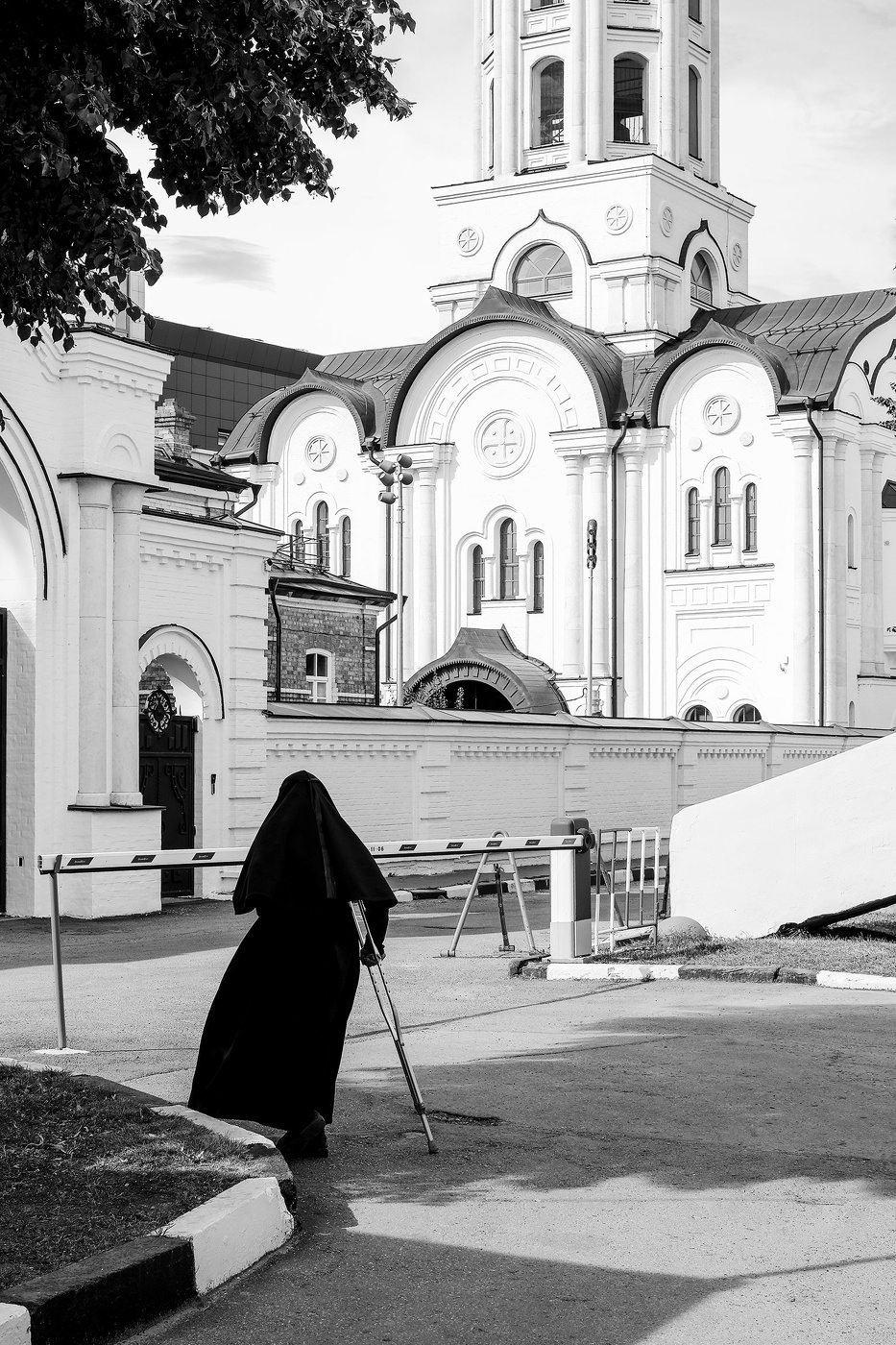 Монастырь...