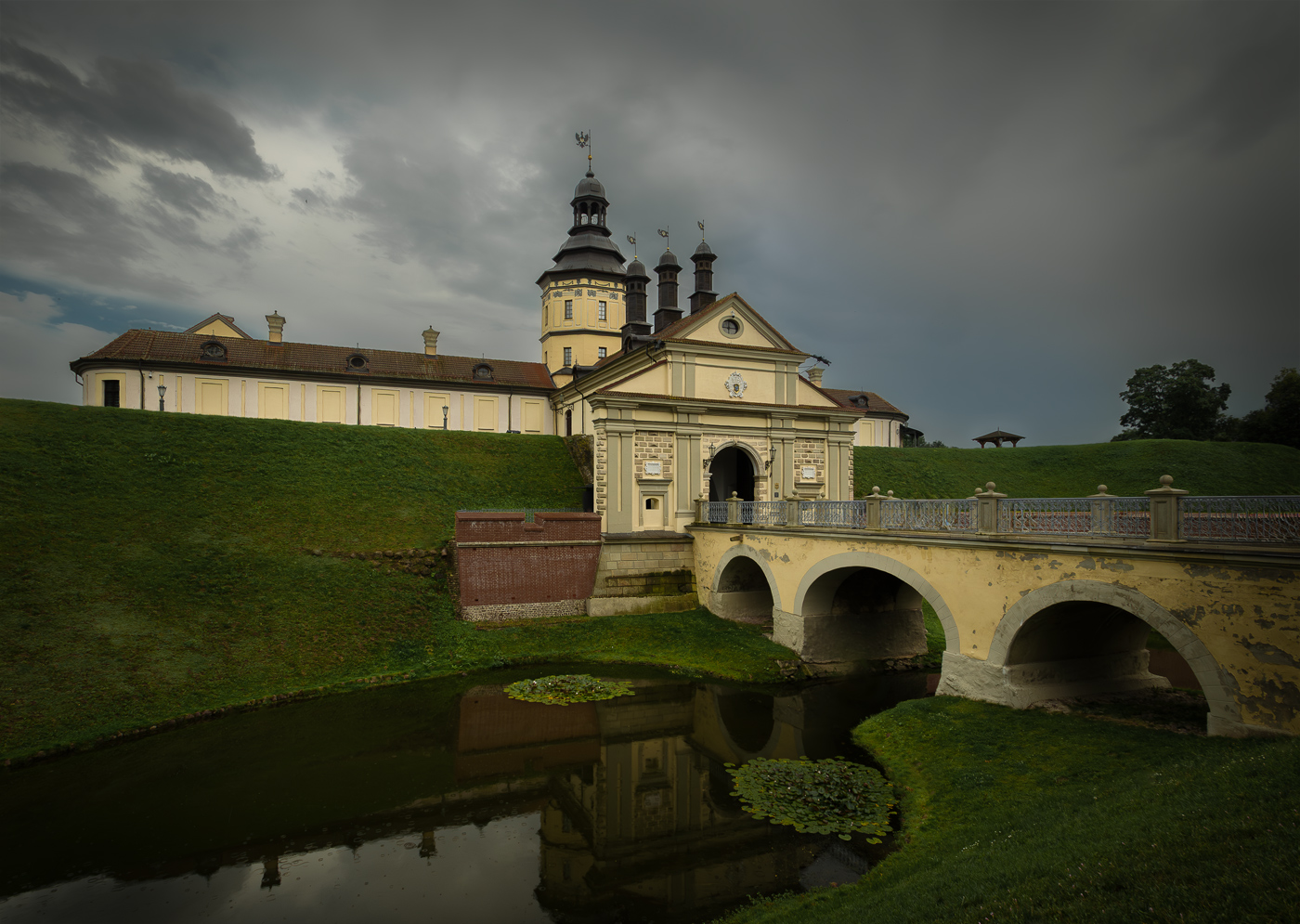 Замок Радзивиллов в Несвиже