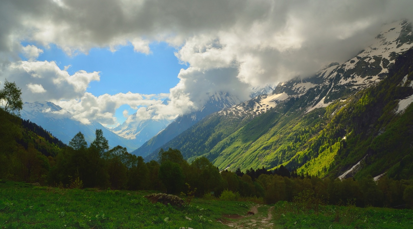 Утро в горах