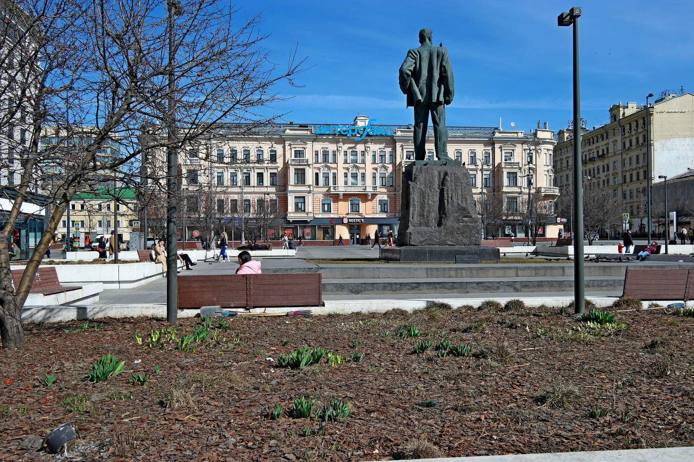 Триумфальная площадь