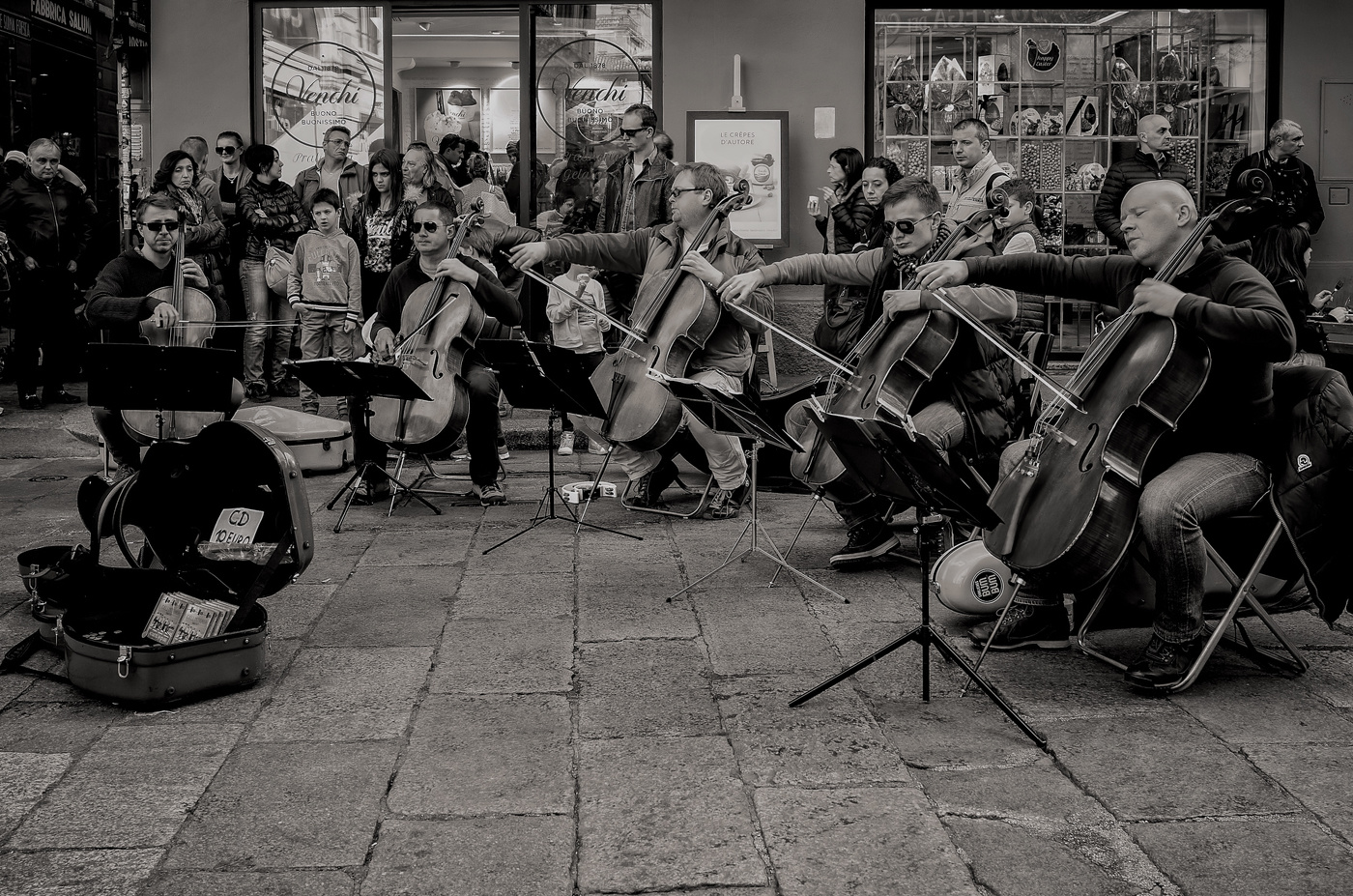 Уличные музыканты