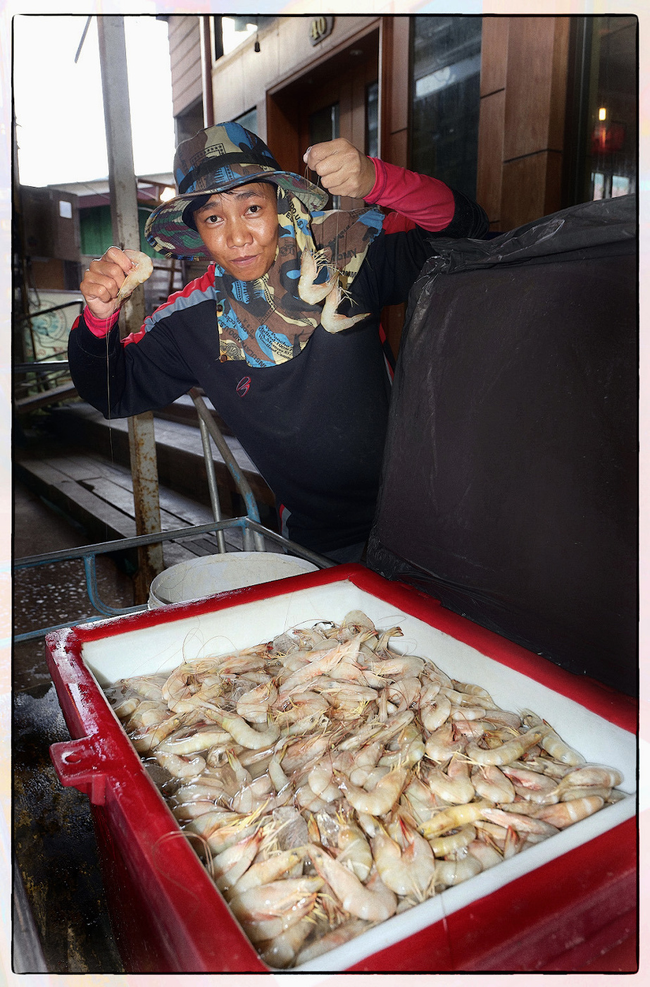 Креветки надо?