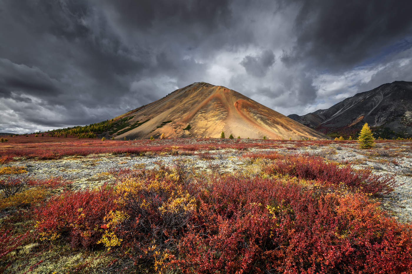 Будни Красной горы....