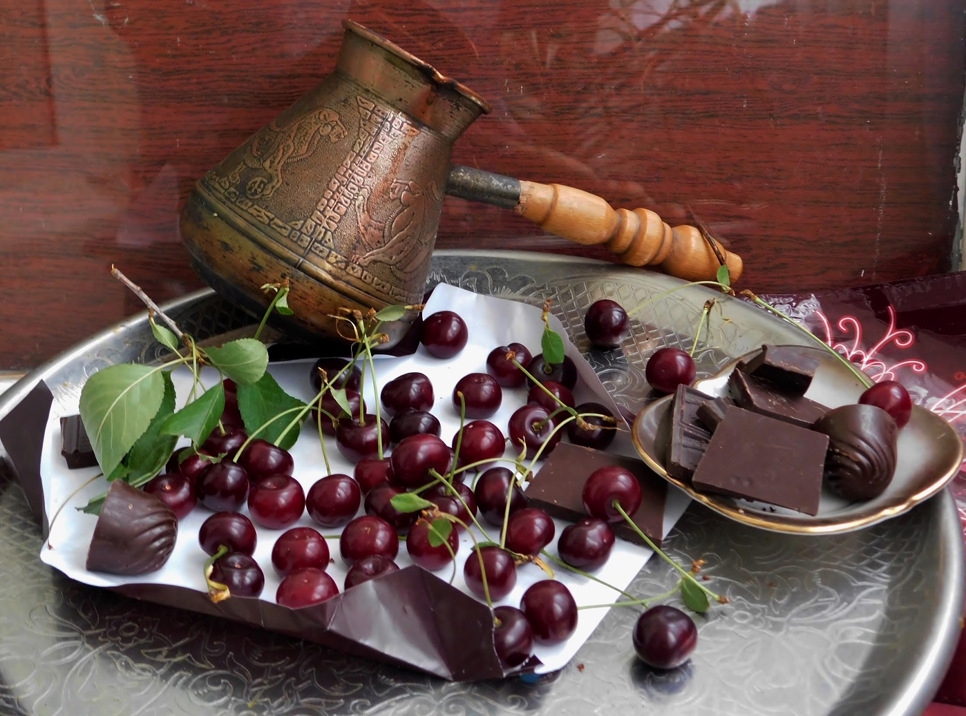 Вишня в шоколаде