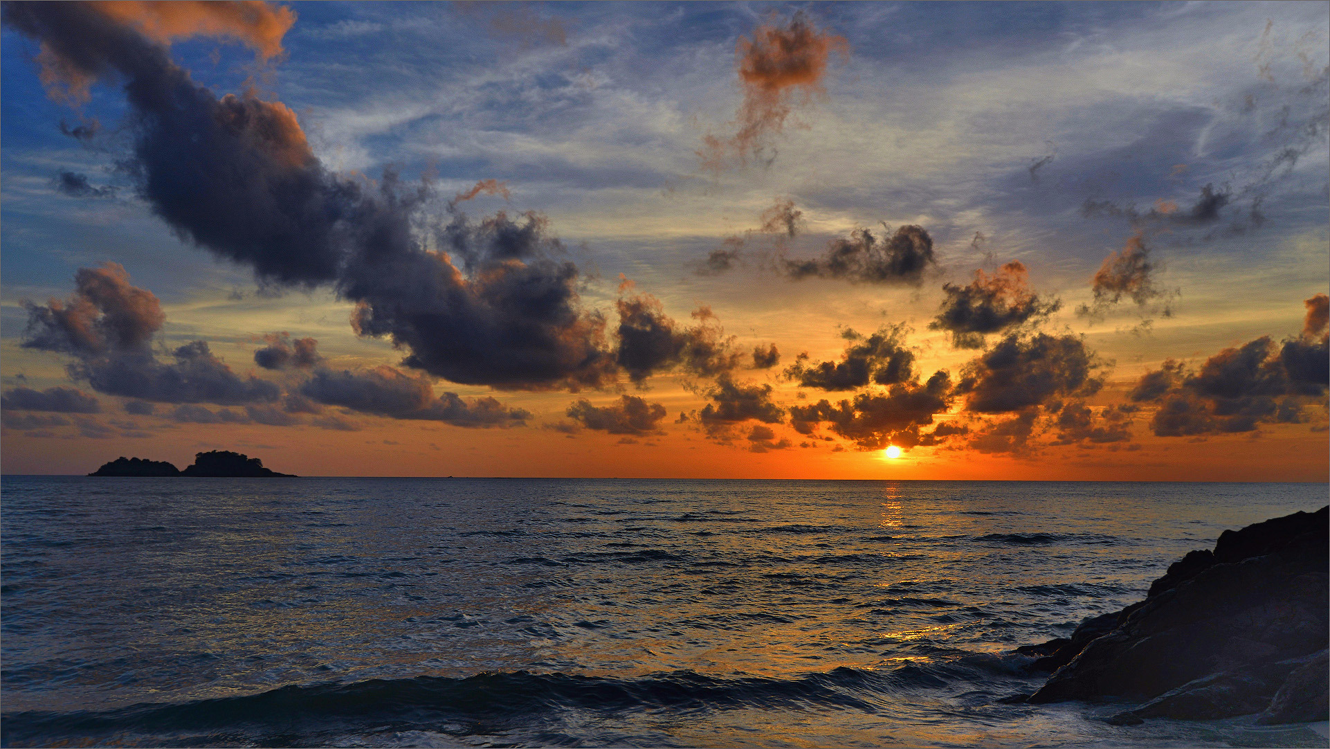 В невесомости...