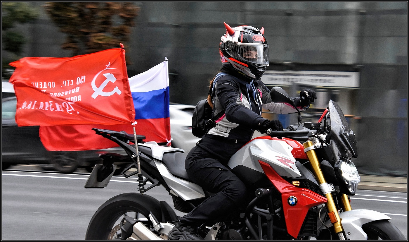 .... Закрытие мото сезона . Москва . Садовое кольцо . Мото пробег .....