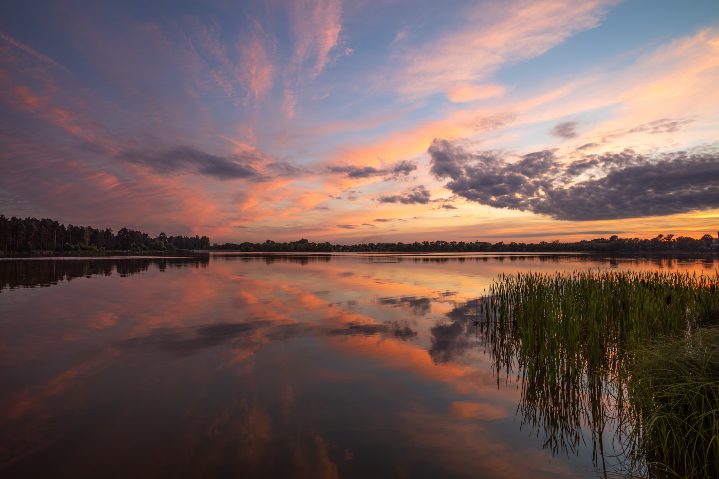 вечер рисует