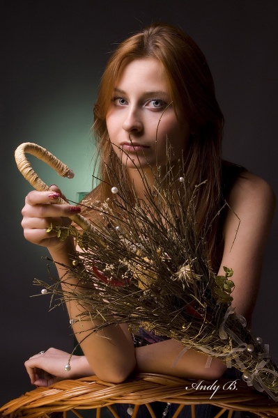 Девушка с зонтиком