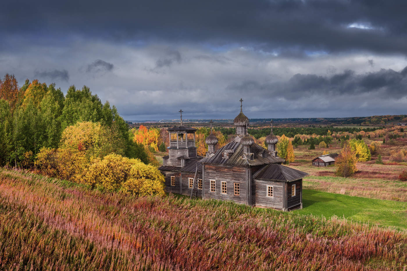 В погоне за золотой осенью...