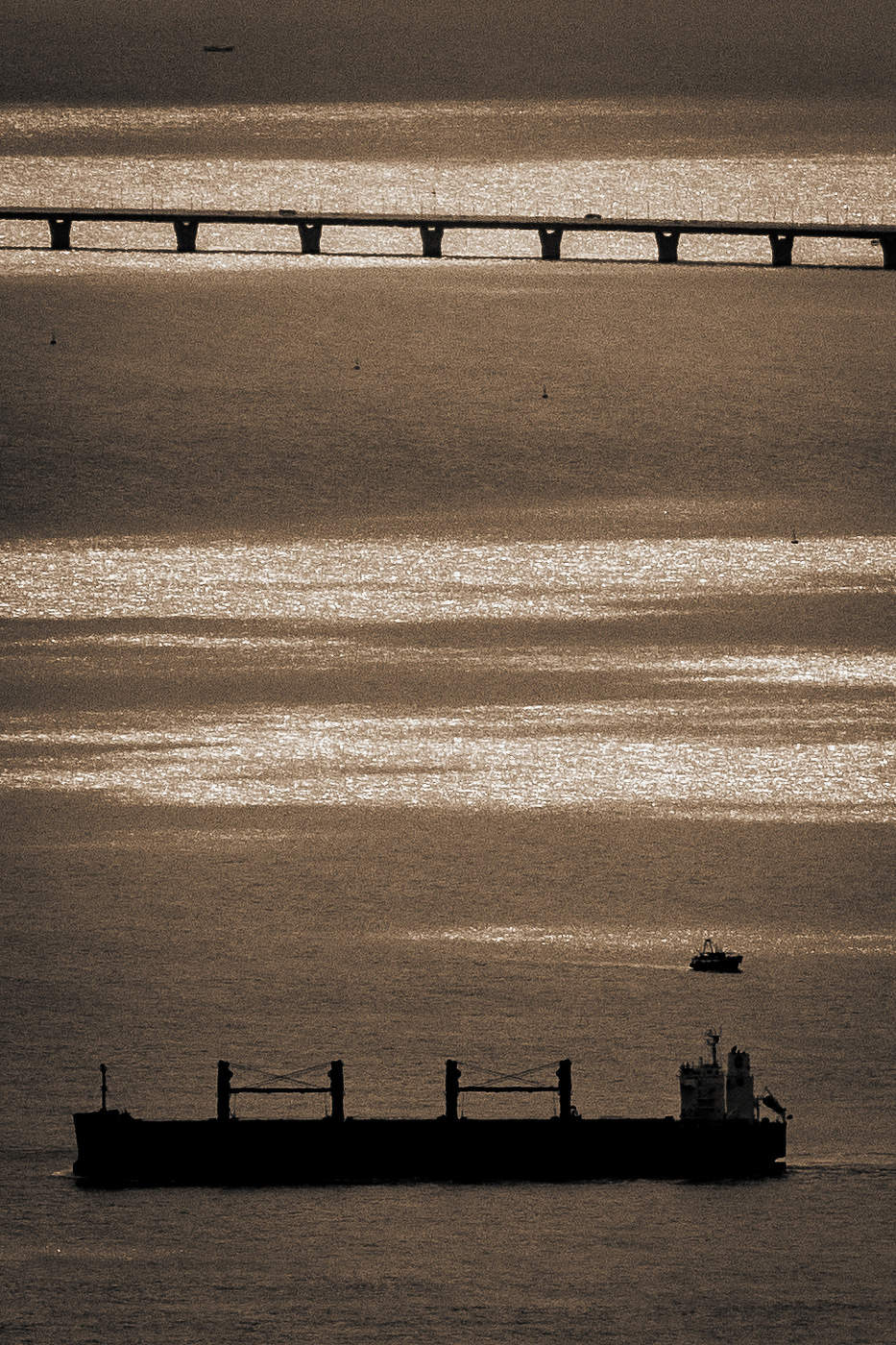 Мост и караблики