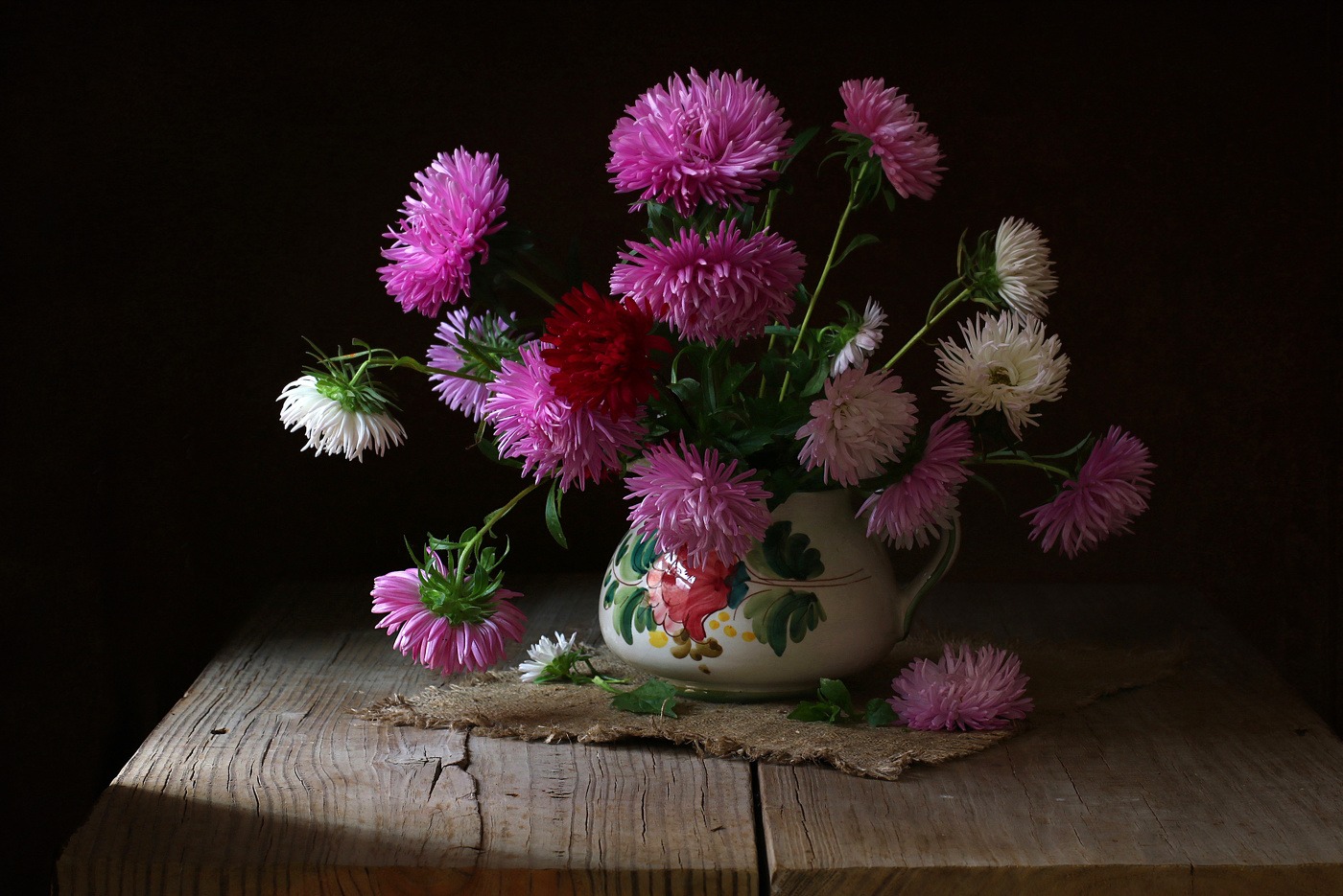 Осень. Астры