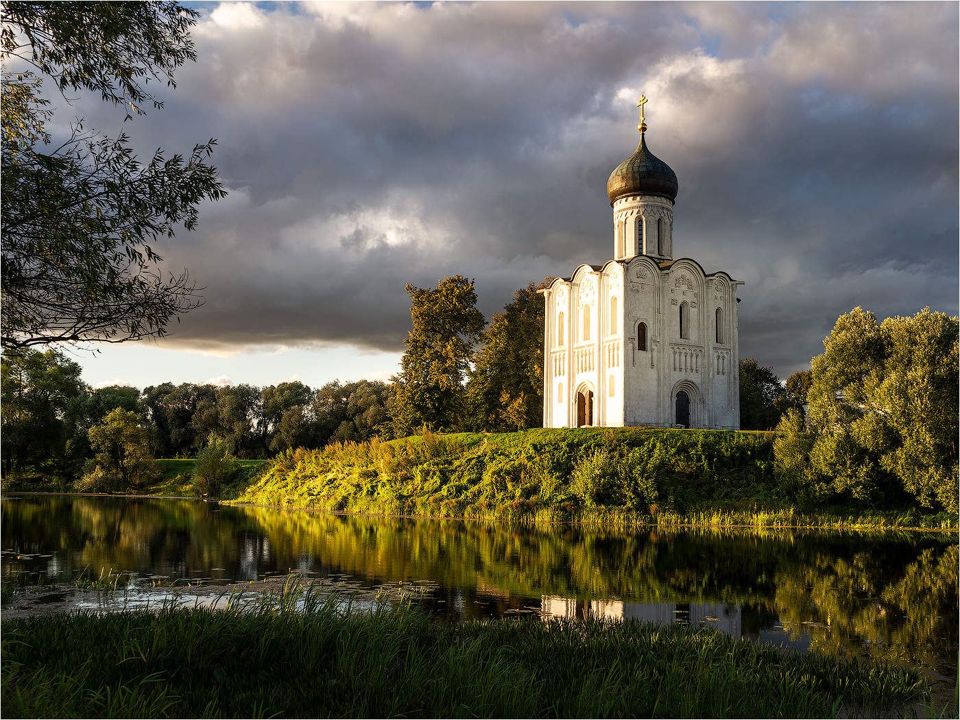 На закате...