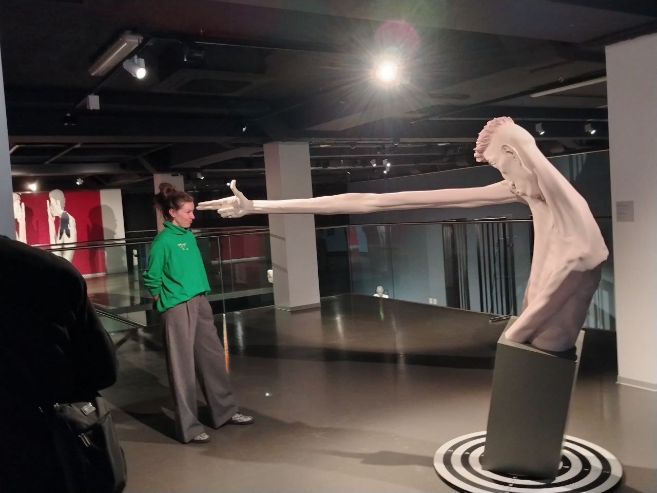 на ввыставке