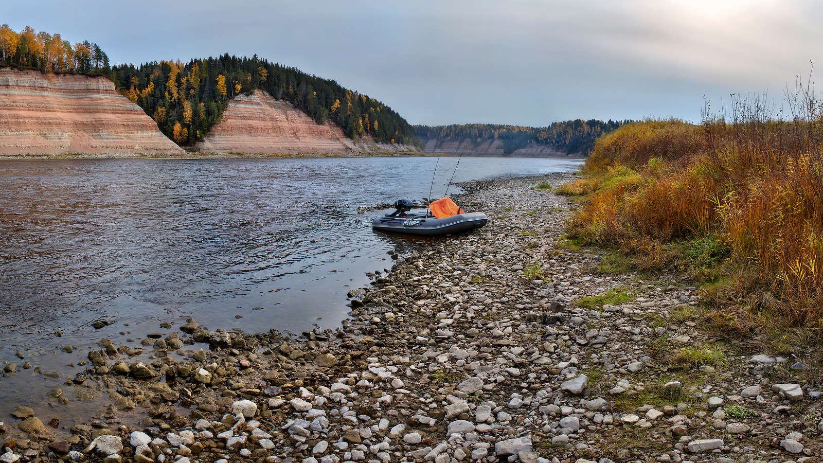 Опоки. Река Сухона.