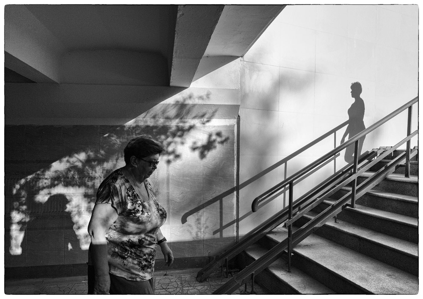 Противоположности...