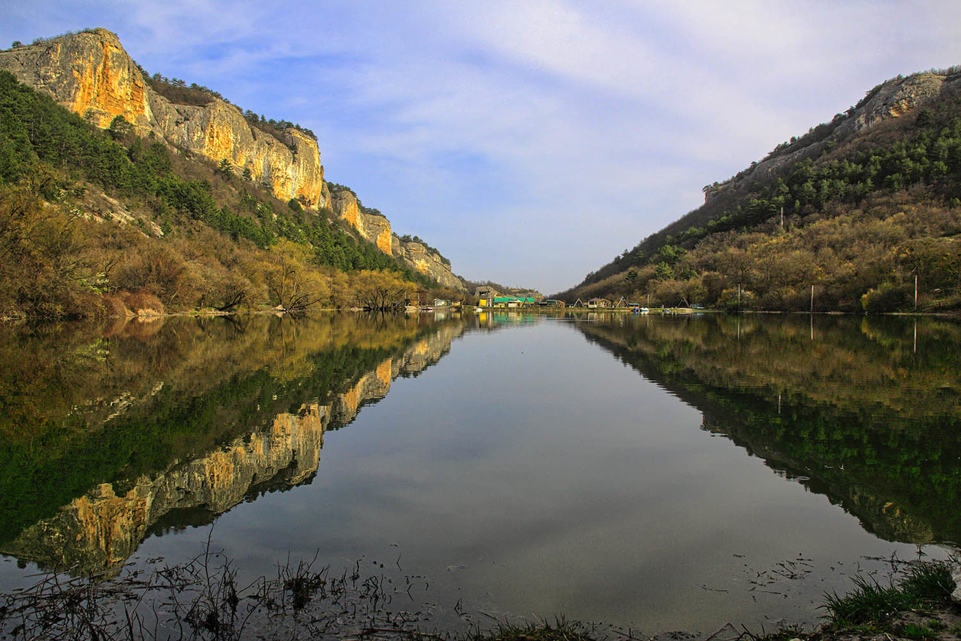 Мангупское озеро