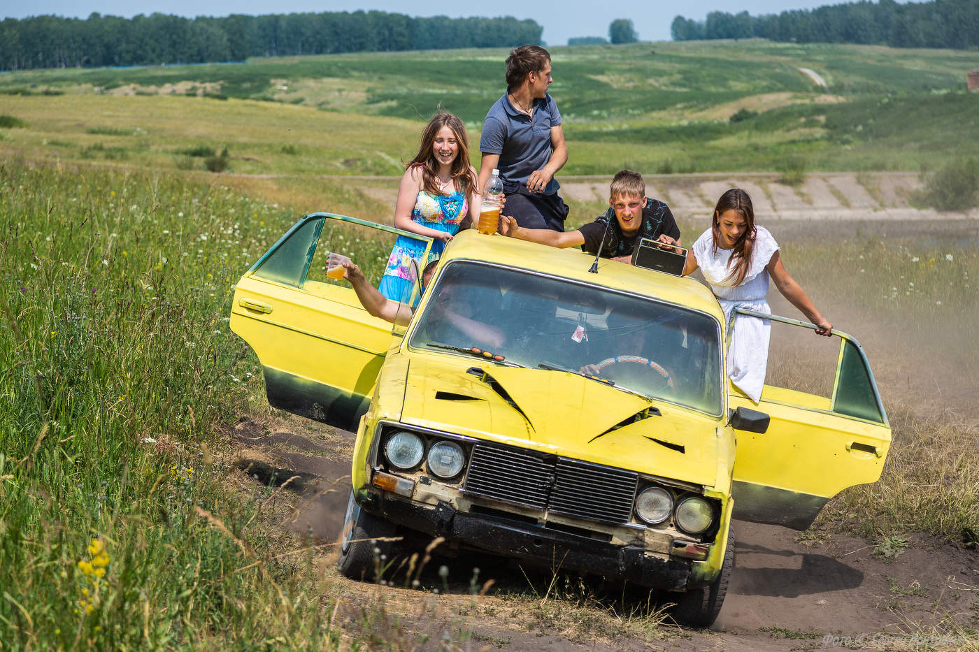 В соседнее село на дискотеку)