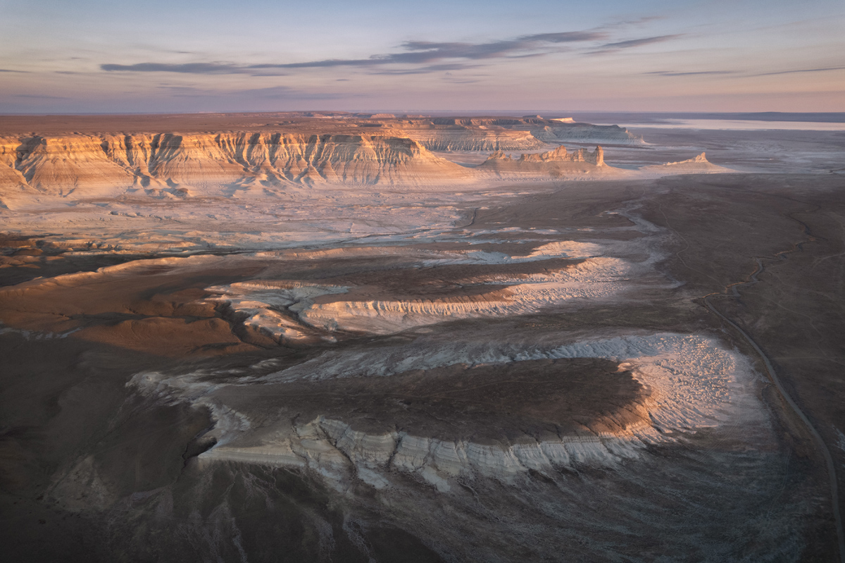 "Рельеф Мангистау"