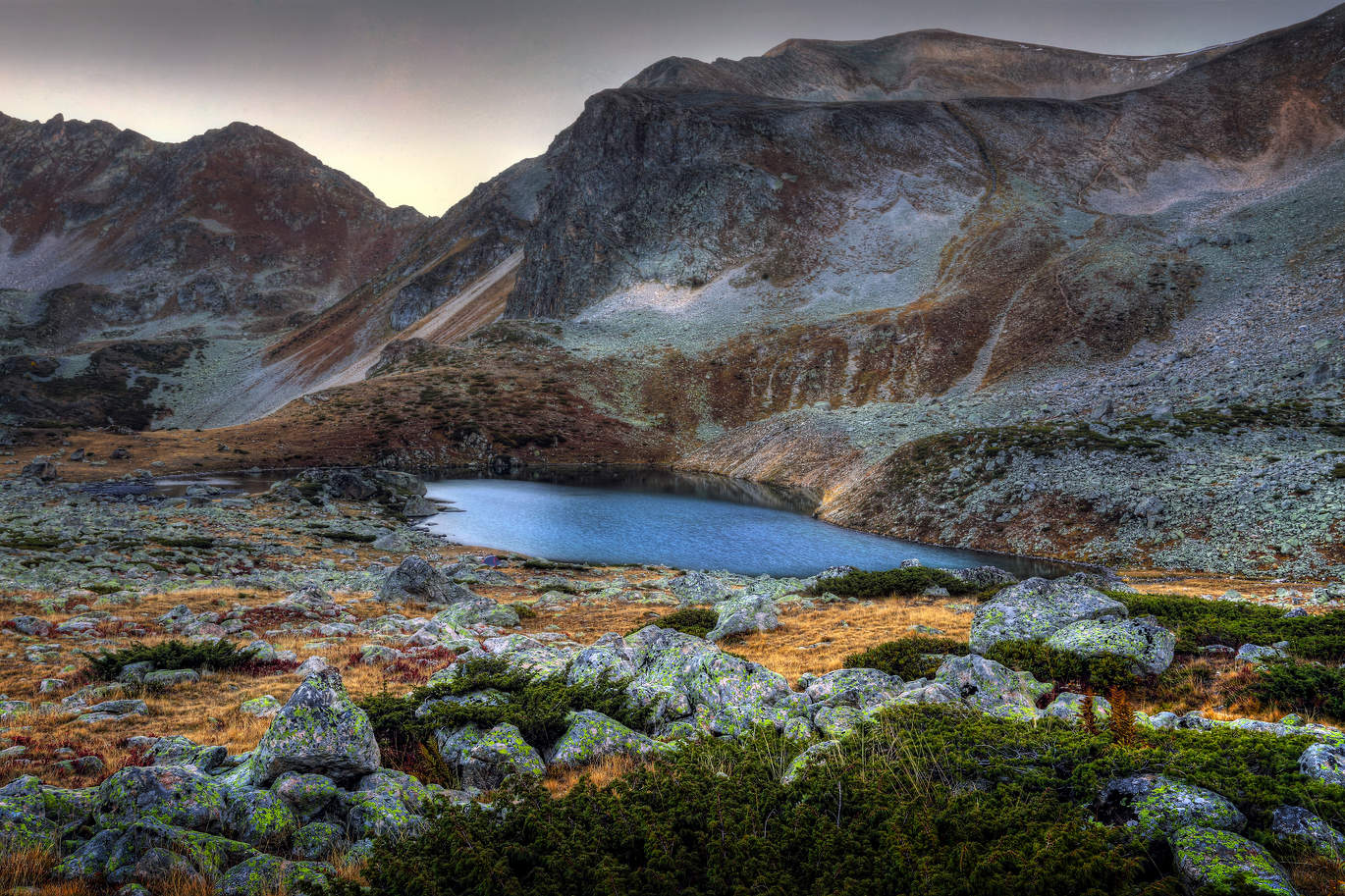 На горном озере..