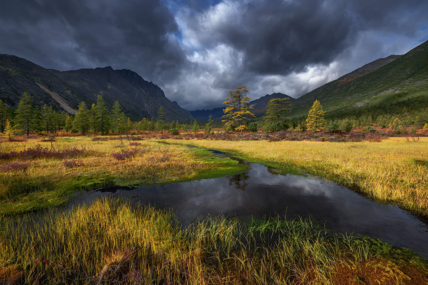 Что-то надвигается...