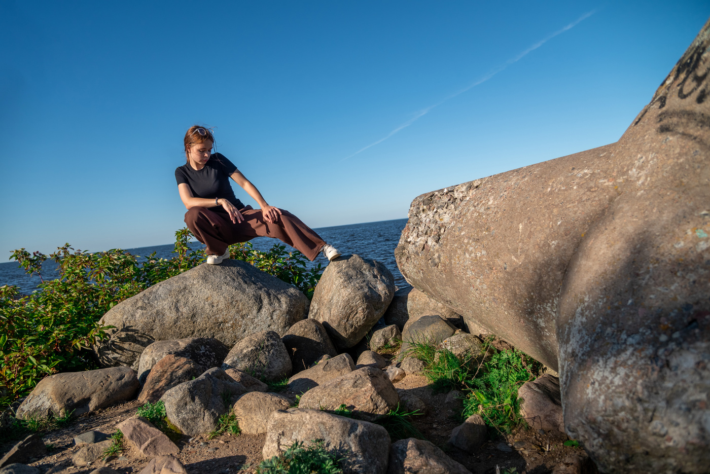Ангелина на волнорезе