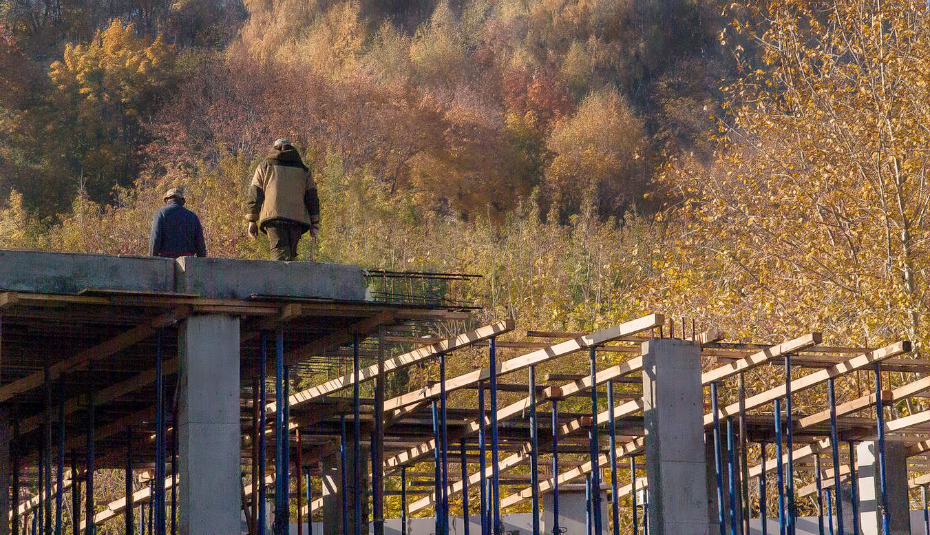 Уходящие в осень.