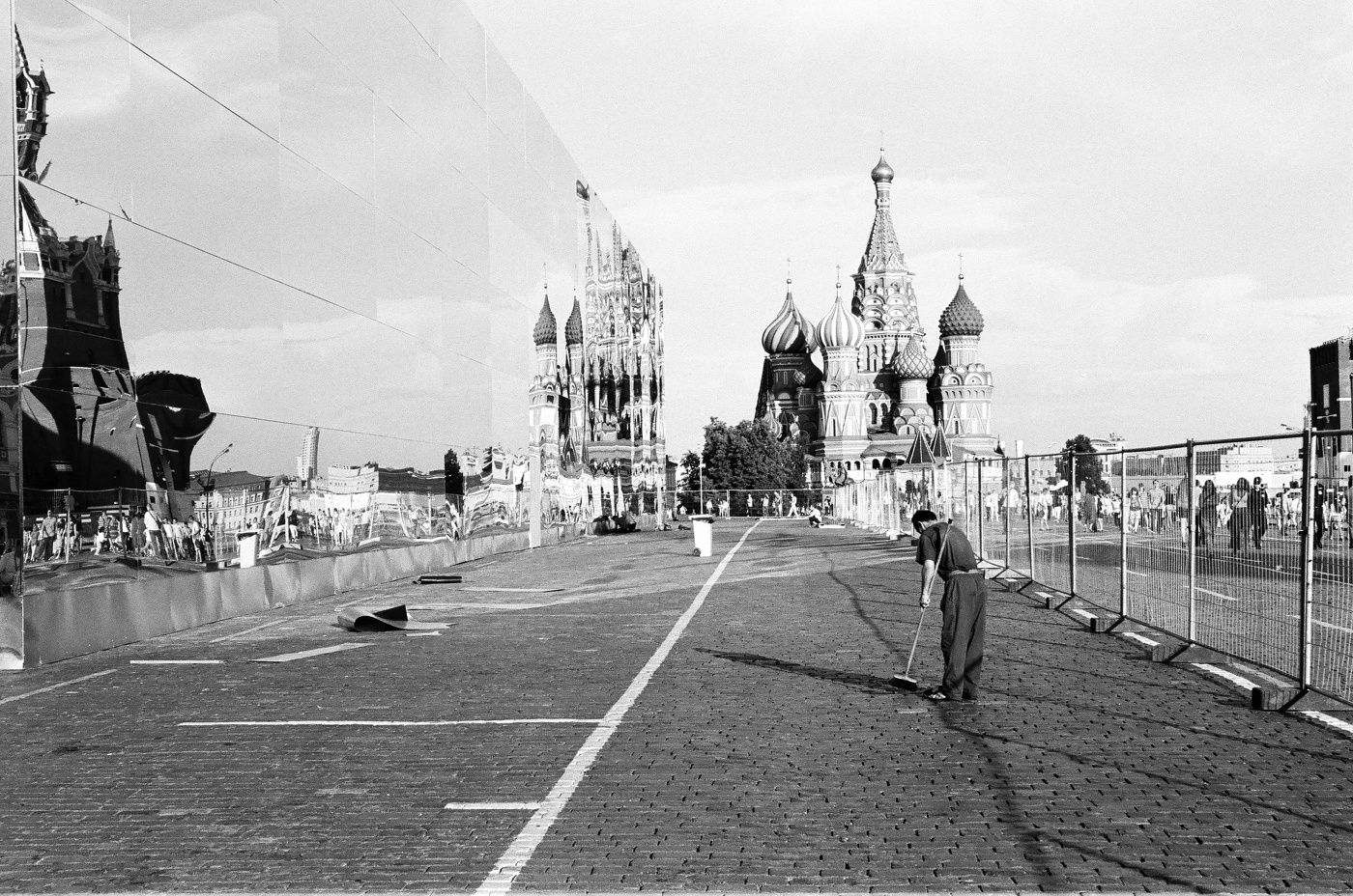 Заграницей