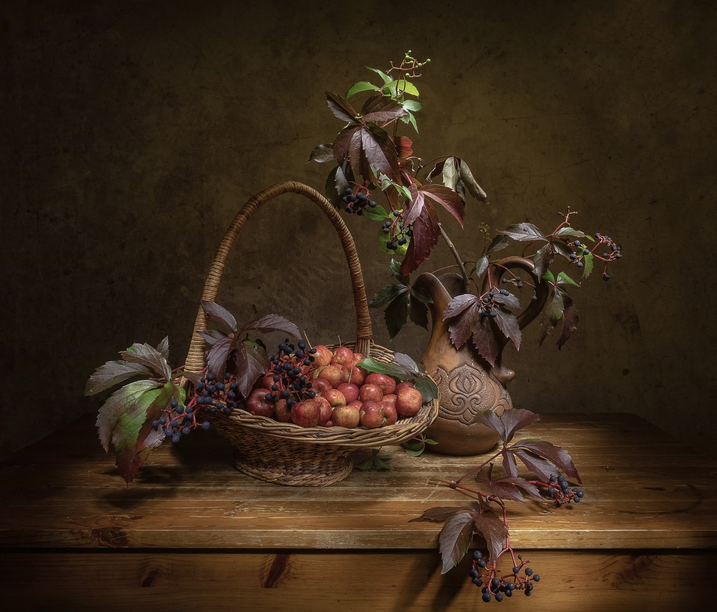 С райскими яблочками...