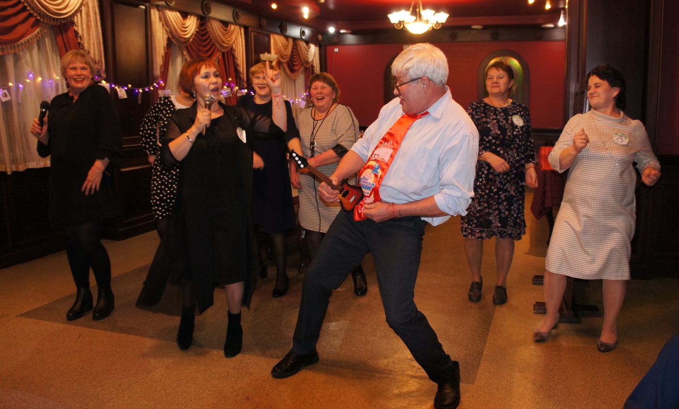 на вечеринке