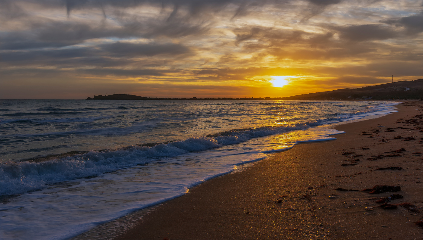 восход в бухте Морской пехоты