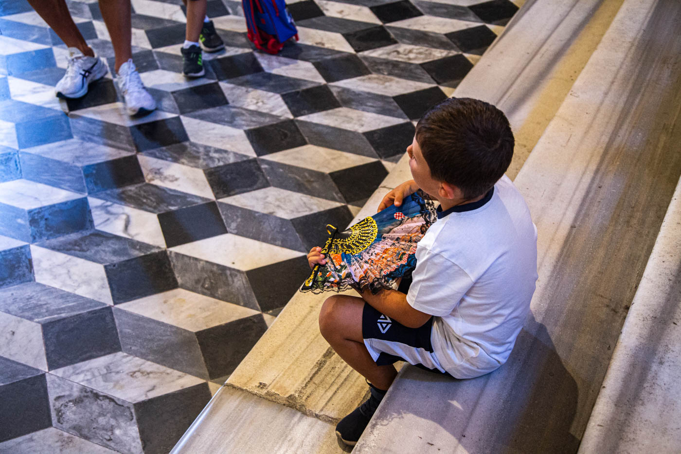 Сверху - вниз